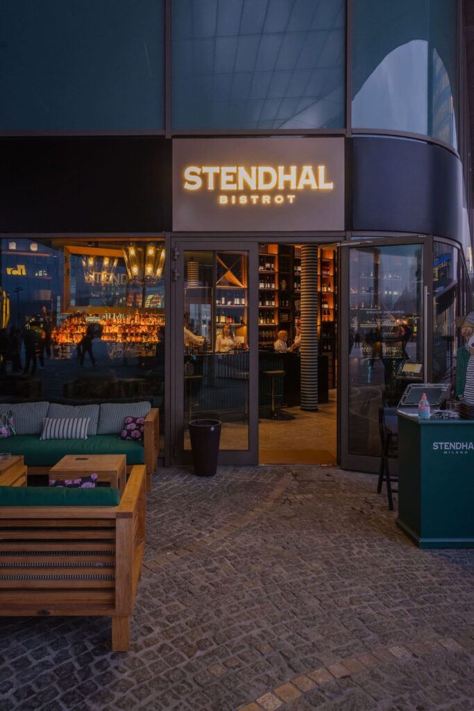 L'ingresso del Bistrot Stendhal di Citylife, a Milano