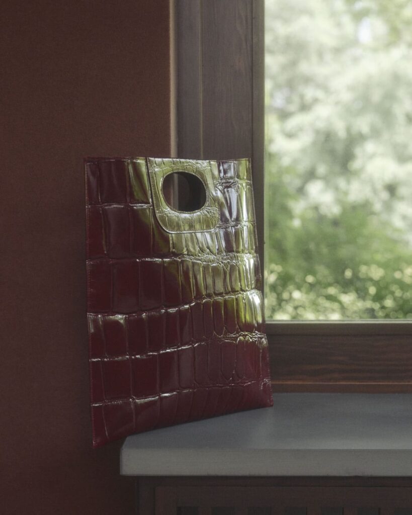 Borsa Piattina di Gherardini in Stampa Cocco color Bordeaux, collezione autunno inverno 2026-27