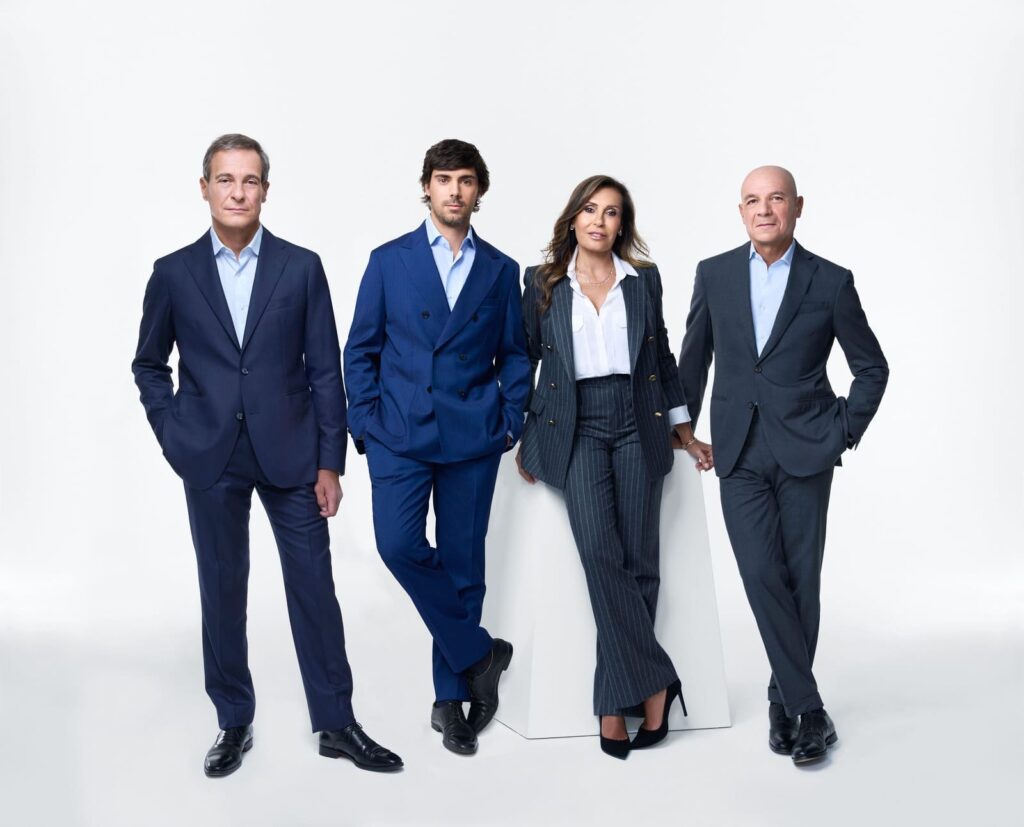 Da sinistra Carlo Colombo, Stefano Colombo, Laura Colombo e Giulio Colombo, il nuovo Consiglio di Amministrazione di Manifattura Mario Colombo, la società dietro il marchio Colmar