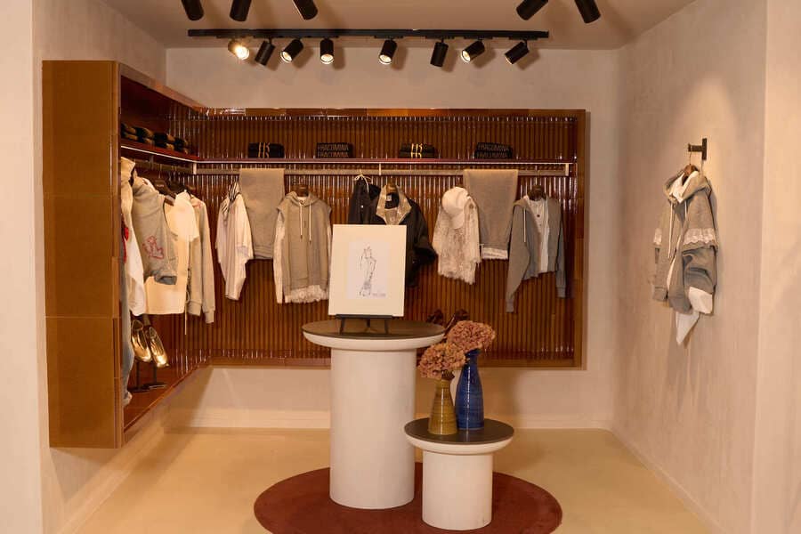 Urban Leisure Fracomina primavera estate 2027 nello store di Milano