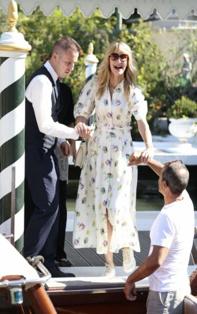 Laura Dern all'arrivo alla Mostra del Cinema di Venezia 2026