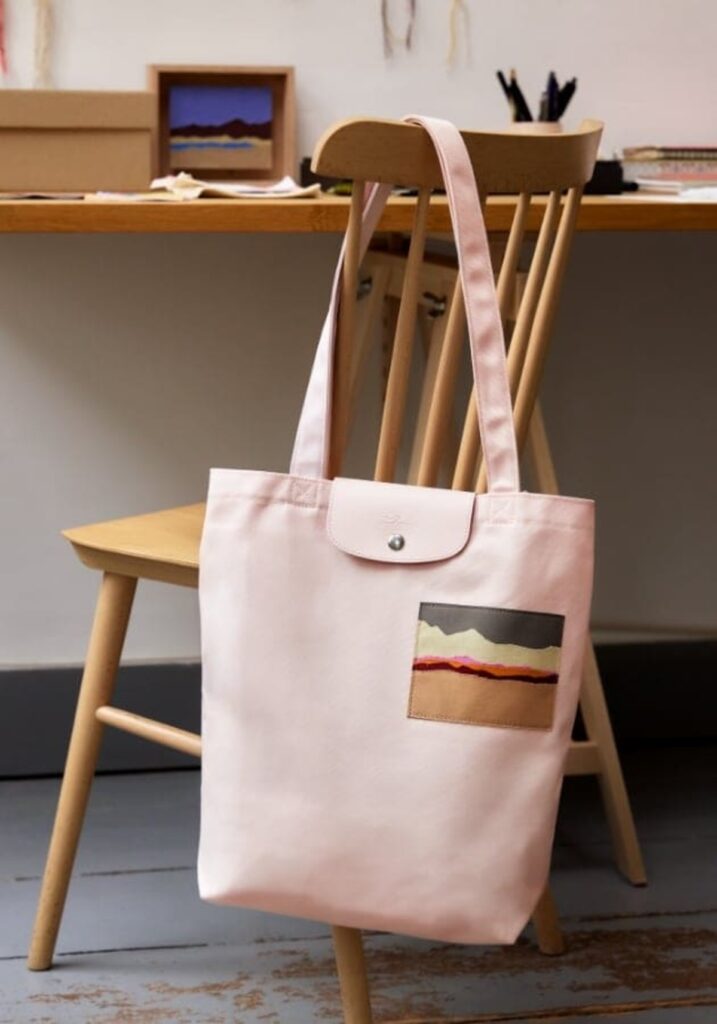 Tote Le Pliage di Longchamp con le composizioni di Caroline Hélain, collezione capsule inverno 2026