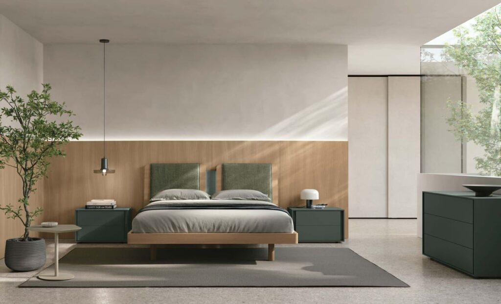Camera da letto con il letto Anubis di Tomasella e comodino coordinato